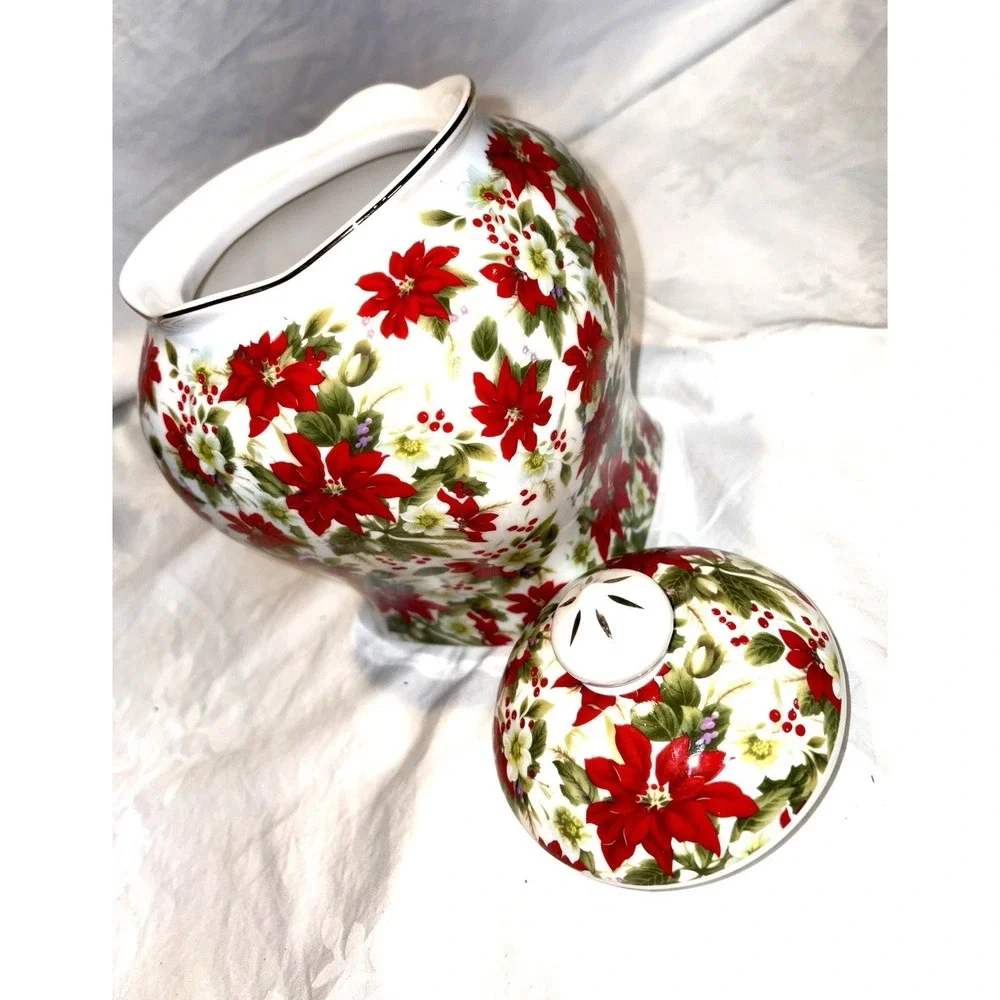 Grace Teaware Poinsettia HTF Ginger Jar Canister Red 8